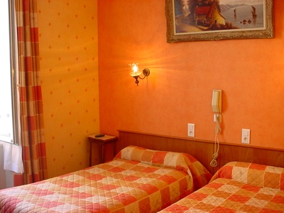 Aveyron lodging: Rooms with air-conditioning