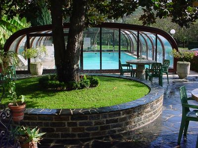Hébergement avec piscine chauffée à Entraygues-sur-Truyère