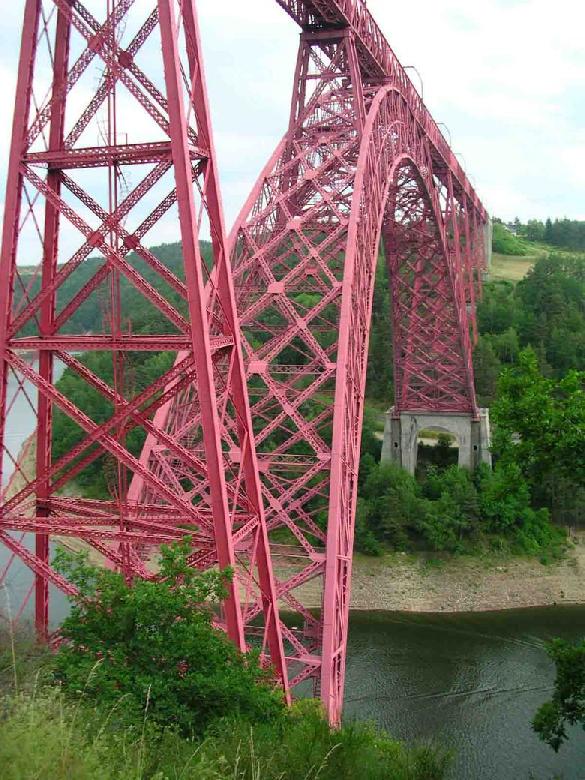 Garabit, pont métallique à grand arc