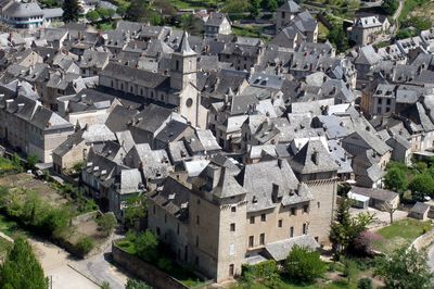 Château, fortifications, remparts - Aveyron hôtel