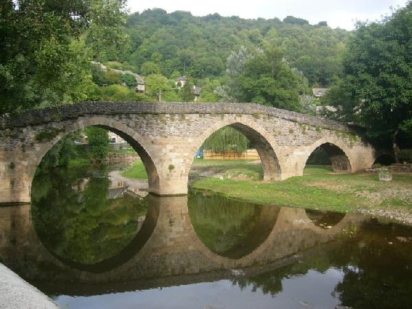 Vieux pont du XVème - Belcastel - Aveyron