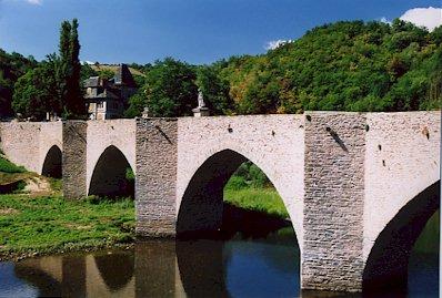 Le pont gothique d'estaing - Aveyron