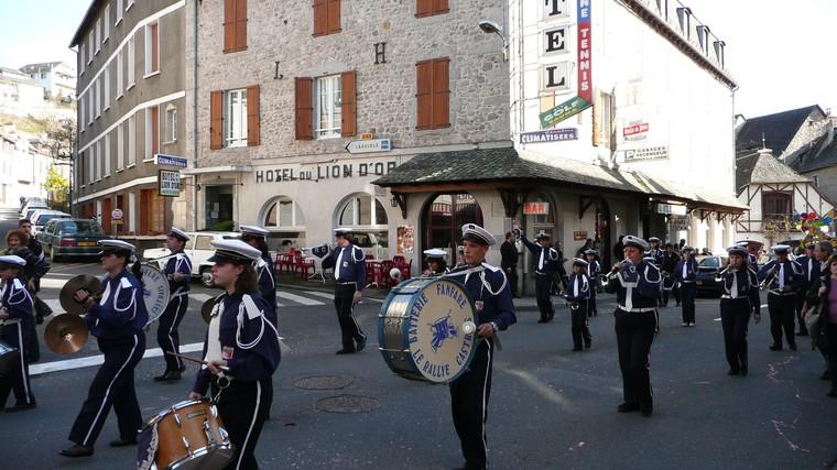 Carnaval Entraygues sur Truyère Aveyron
