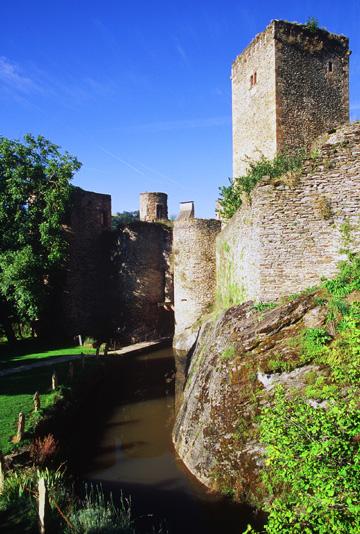 Château médiévale de Belcastel