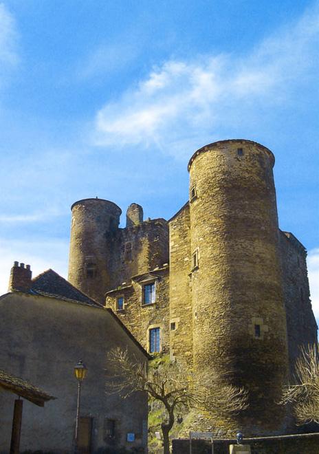 Château médiéval de Coupiac
