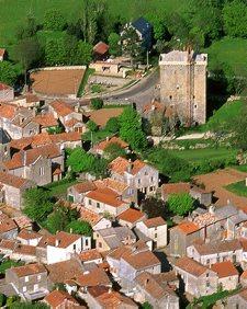 Viala-du-pas-de-Jaux, village templier du Larzac en Aveyron