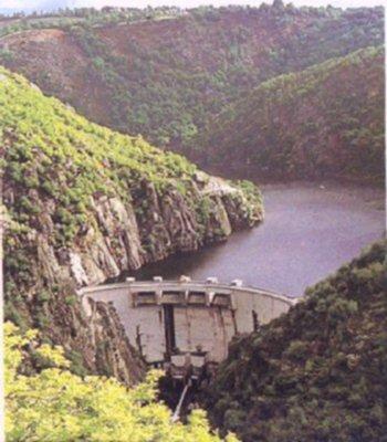 Le barrage hydroélectrique de la Barthe - Aveyron
