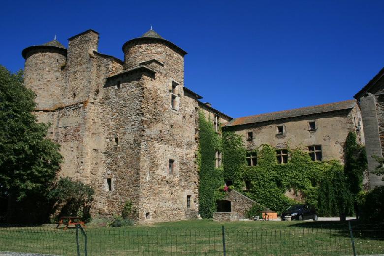 Le Château de Taurines - Centrés - Aveyron
