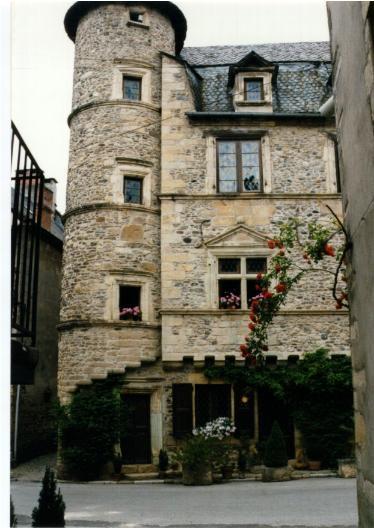 La maison Renaissance de Ste Eulalie d'Olt - Aveyron - France